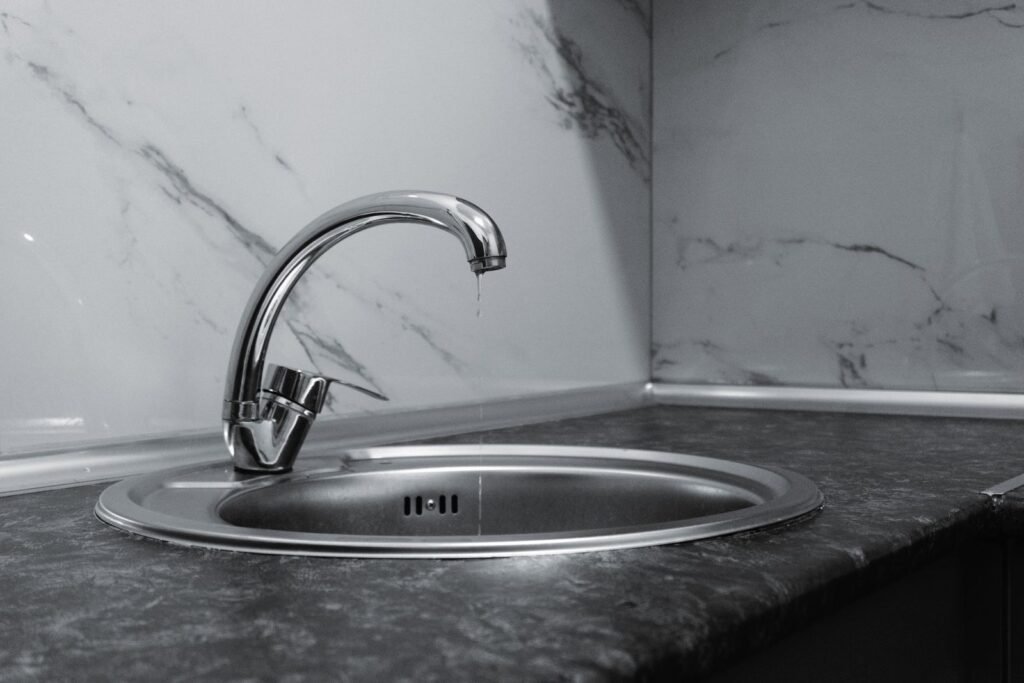 Kitchen sink drain cleaning in Lombard, IL