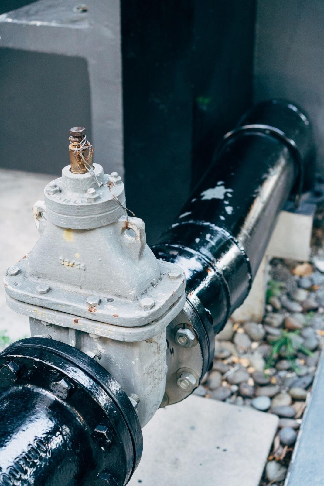 Leak detection in Lombard, IL on a plumbing valve